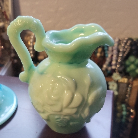 Avon Mint Green Decorative Pitcher and Bowl Set - Picture 3 of 3